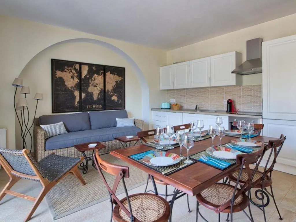 Appartement Ajaccio, 4 pièces, 6 personnes - FR-1-61-531