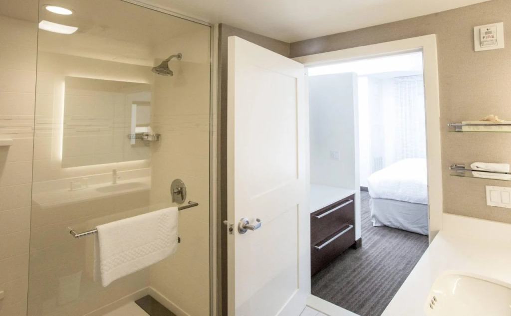 Residence Inn by Marriott The Bronx at Metro Center Atrium
