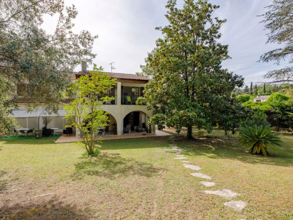 Villa Manon