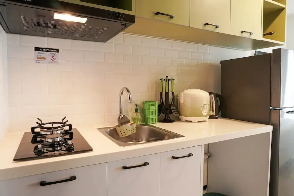 New Furnished with Strategic Place @ Studio West Vista Apartment