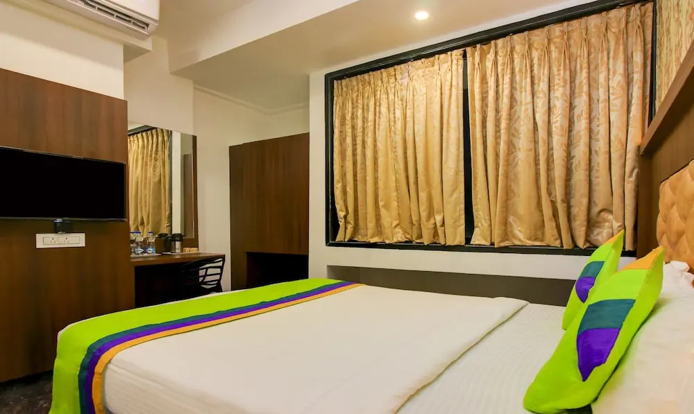 Glitz Hotels The Arvind - Near Thane Court