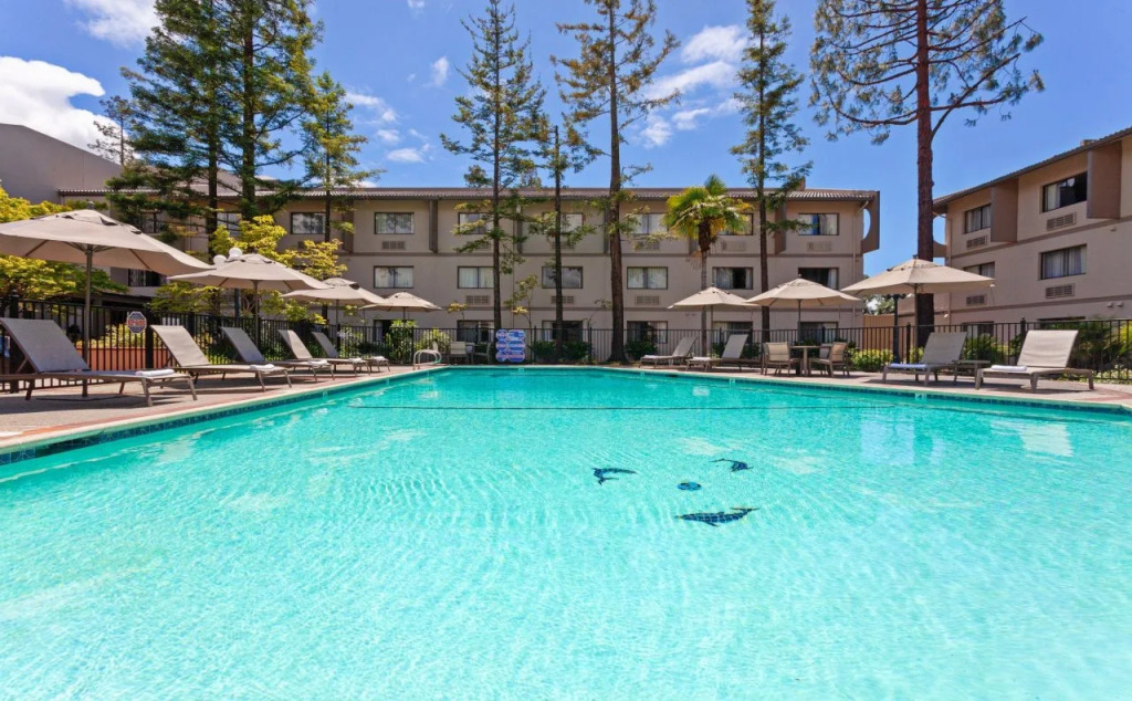 Crowne Plaza Silicon Valley North - Union City by IHG