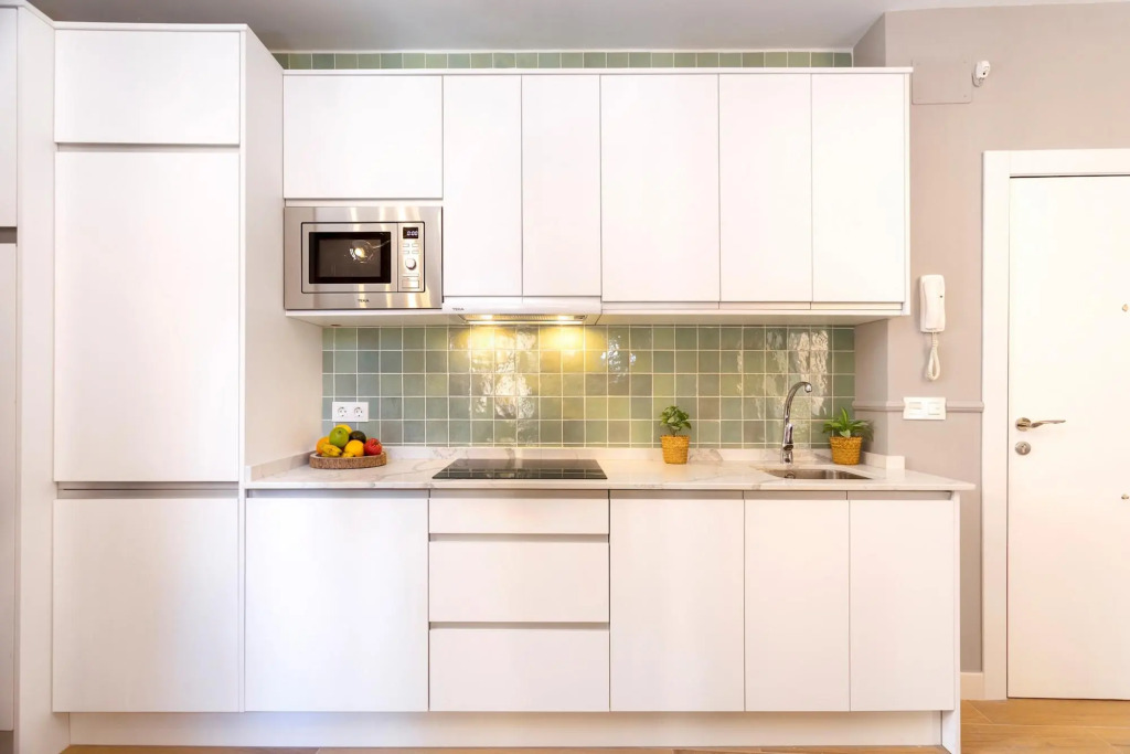 Lovely 1 bd apartment in the heart of Granada. Mesones I