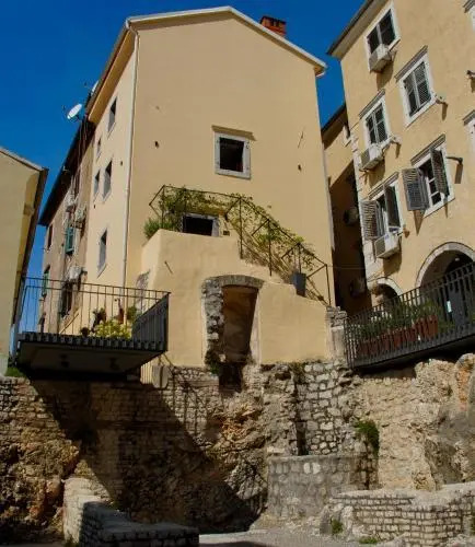 Old Town Inn