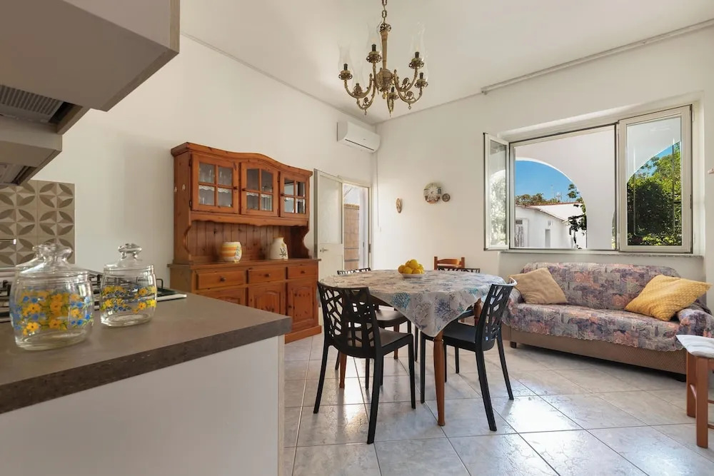 3893 Villetta Tiziana by Barbarhouse