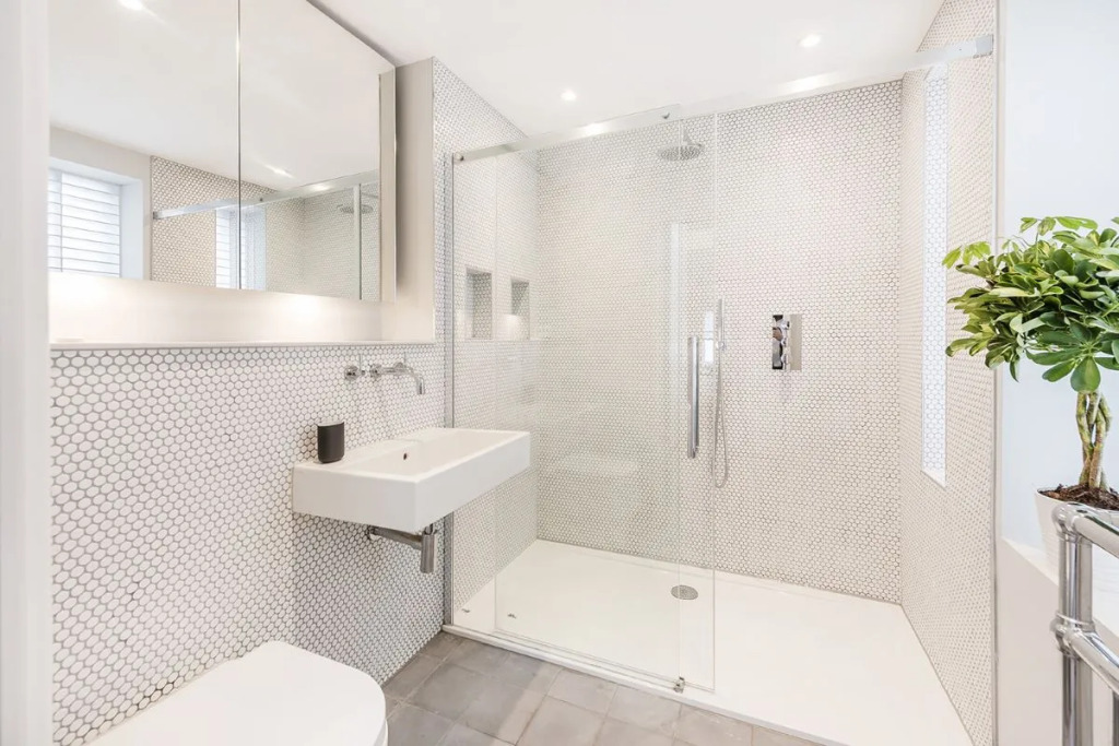 BE: Wardour Street Apartments, London