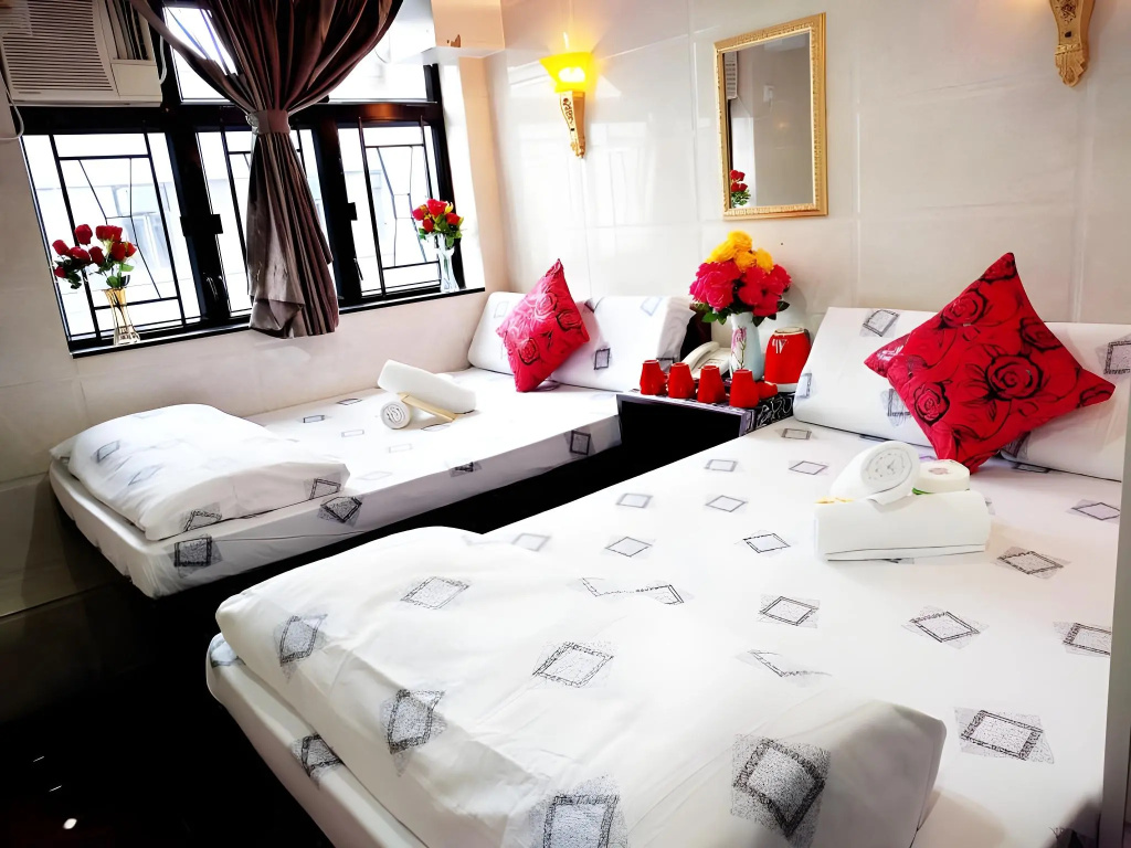 Germany Hostel Block D 24 HOUR RECEPTION 10TH FLOOR FLAT D8
