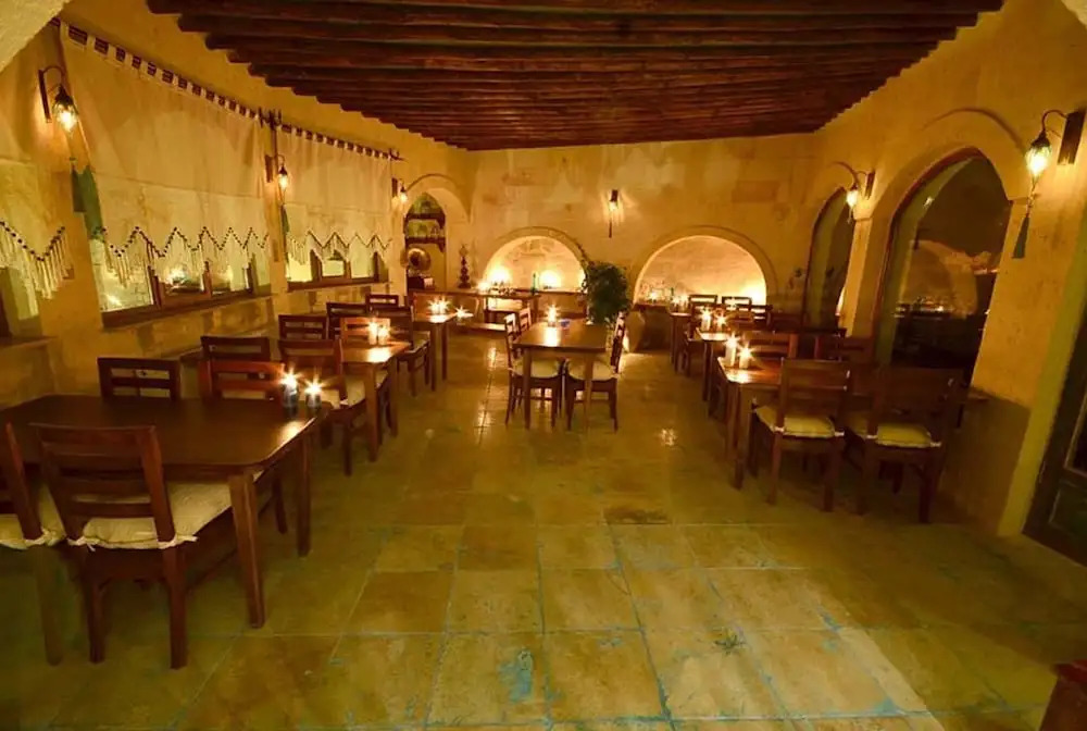 Larina Cave Otel