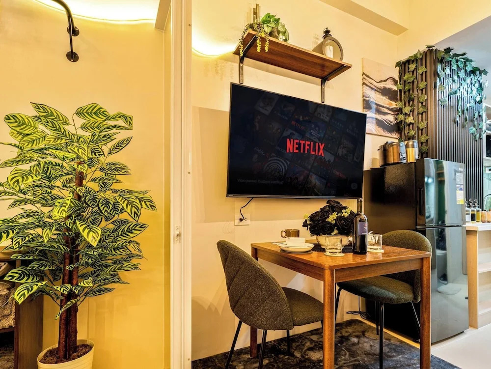 Forest-themed Cozy Studio Near IT Park Cebu