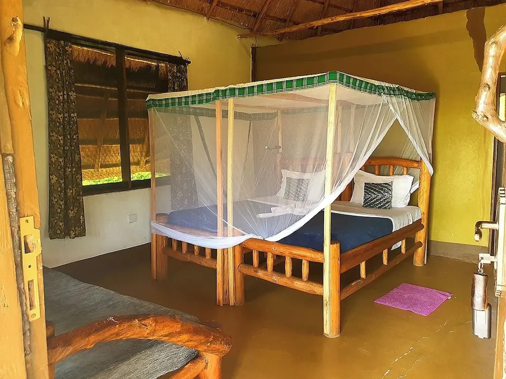 Hornbill Bush Lodge
