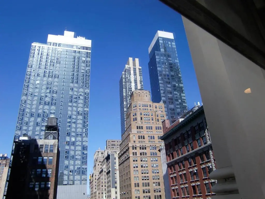 Studios Midtown Manhattan