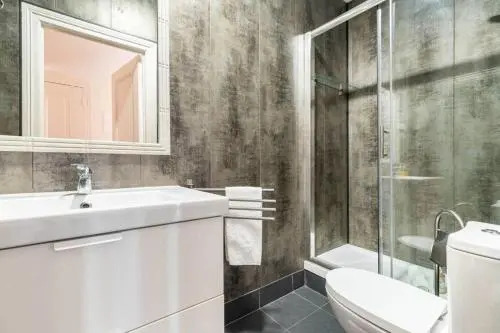 Large family flat in Campo de Ourique