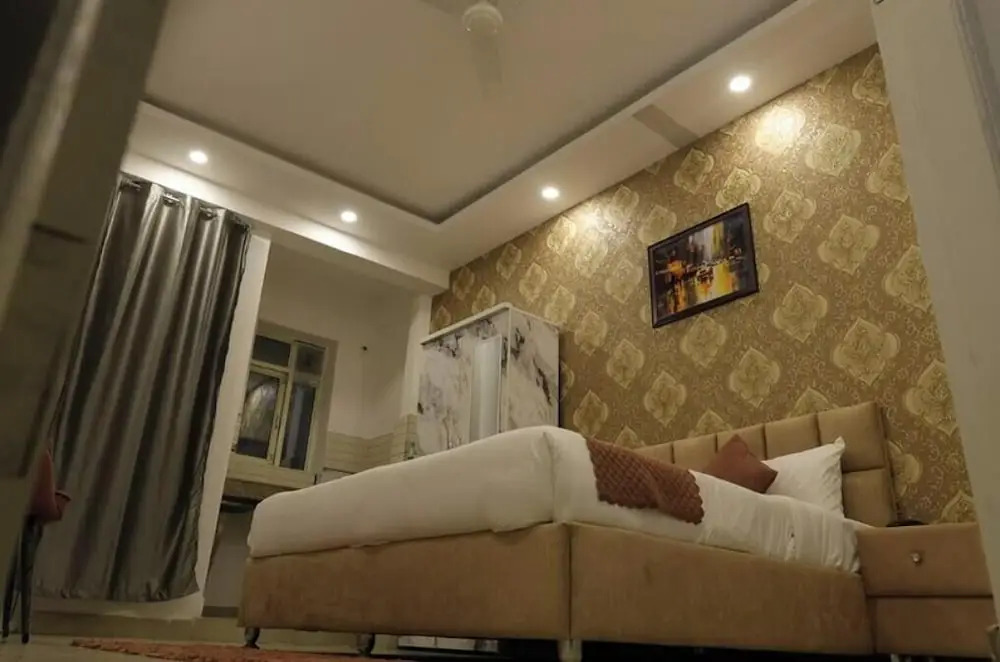 Leluxe Boutique Hotel
