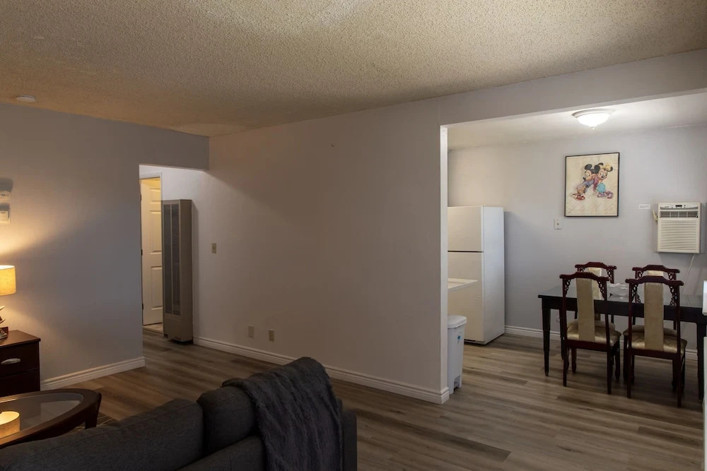Updated and Clean 2-bedroom in San Jose