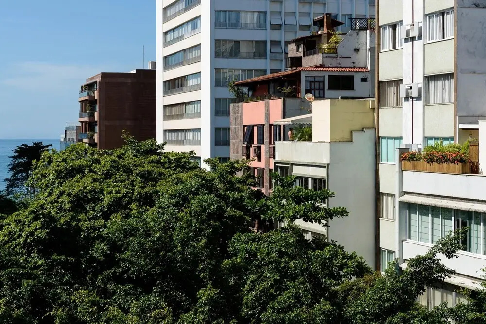 Comfort in Ipanema 2 Blocks From the Beach Vp604