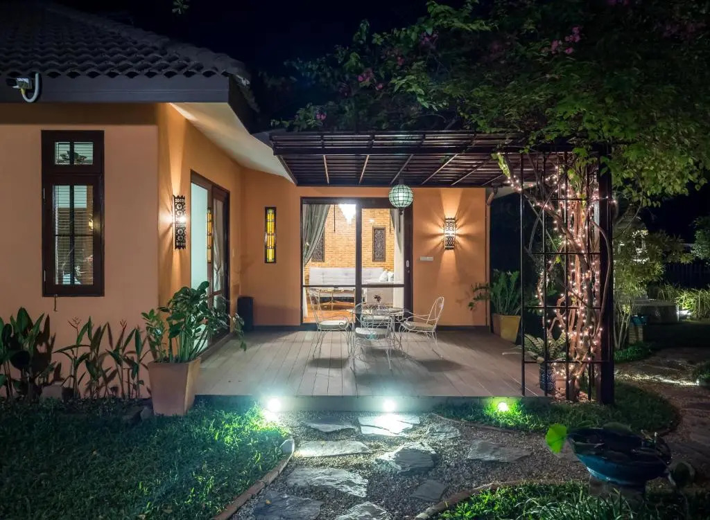 Modern Love Villa