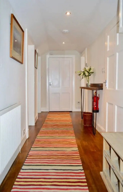 New Town Apartment Close to City Centre