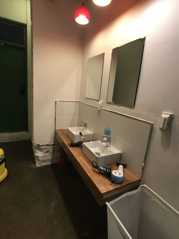 Seoul Cube Hotel - Hostel