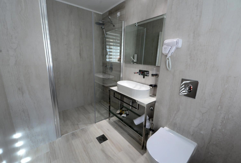 Alexandar Square Boutique Hotel