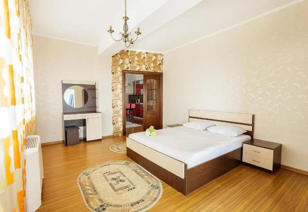 2 Rooms Dostyk 5 Apatment