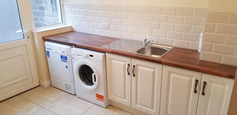 3 Bedroom newly furnished cork city