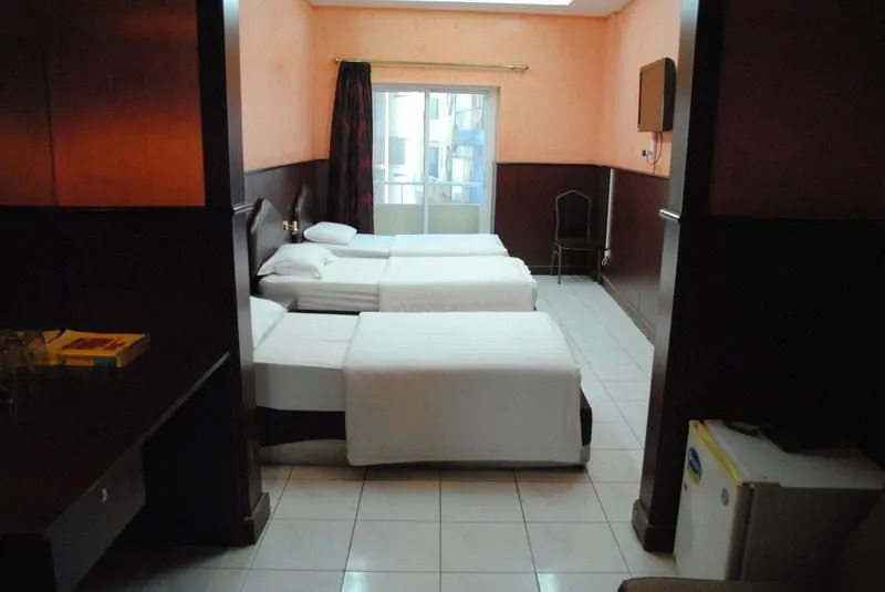 Pacific Hotel Llc
