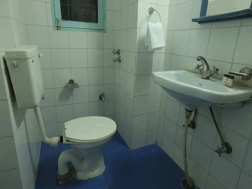 OYO 12019 Hotel Anuja