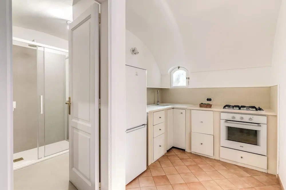 Giulia 3 Villa Apartment Shared Pool Sea Views