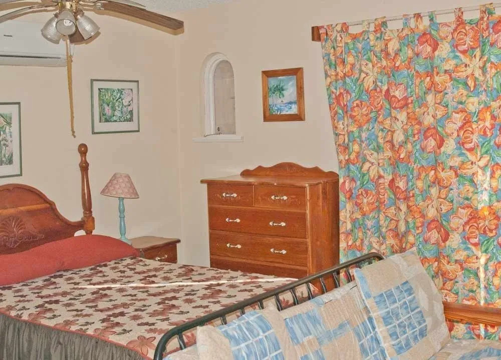Beach House Villas and Hotel
