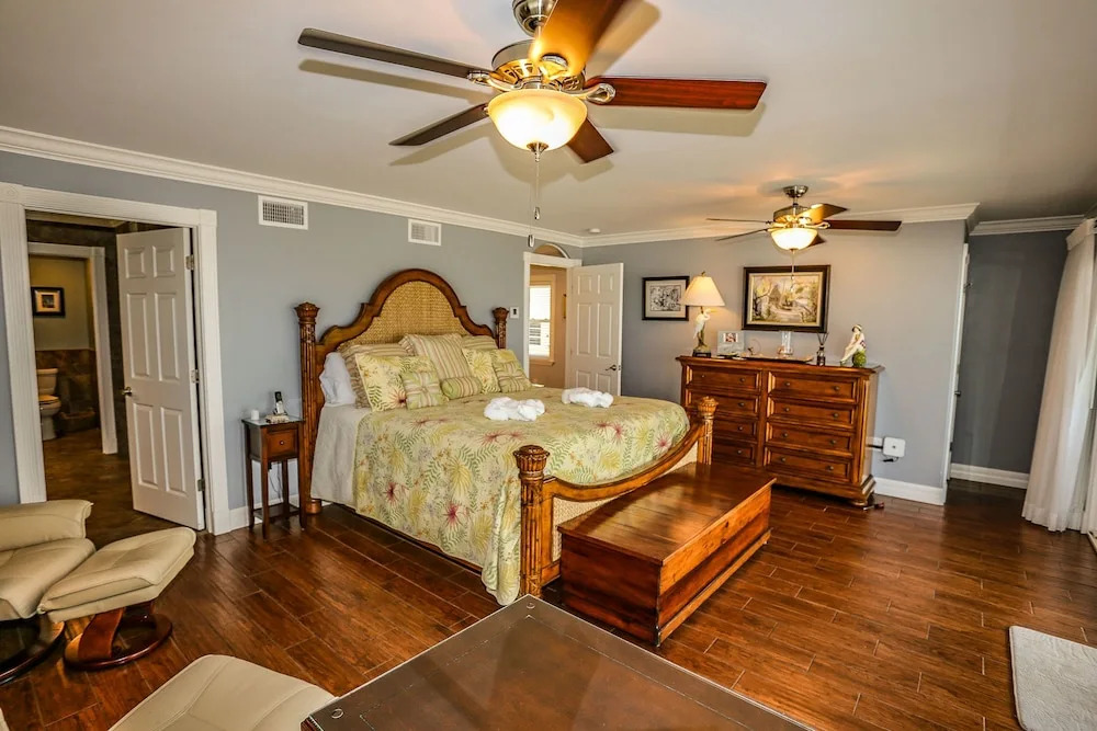 30-40 Gulf Beach Road Southern Dream Whole House