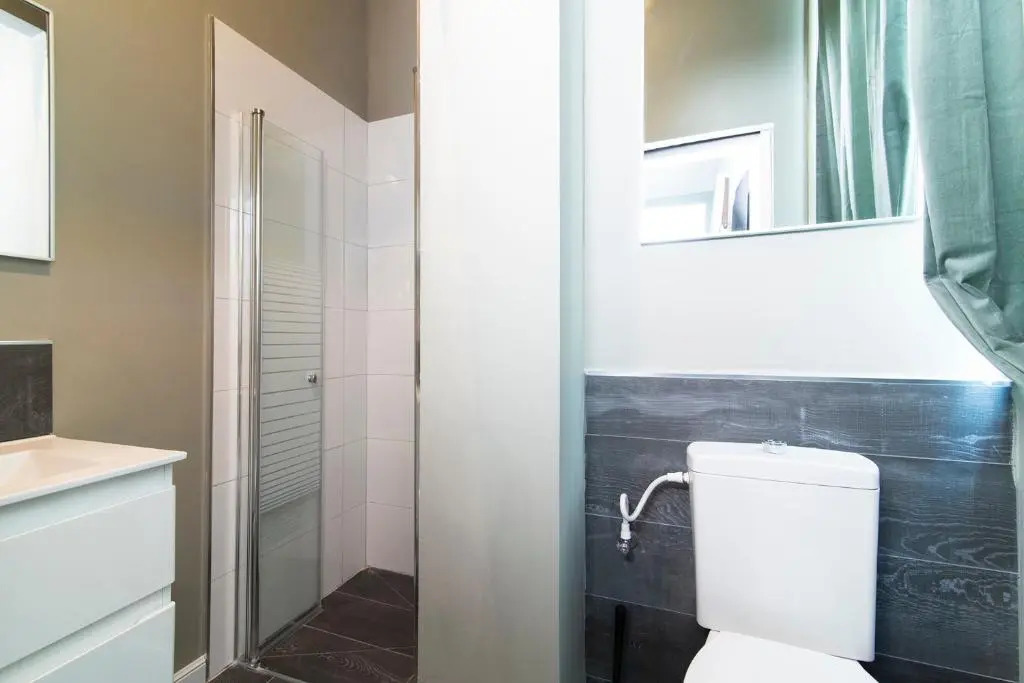 Cozy and Spacious by TLV2RENT
