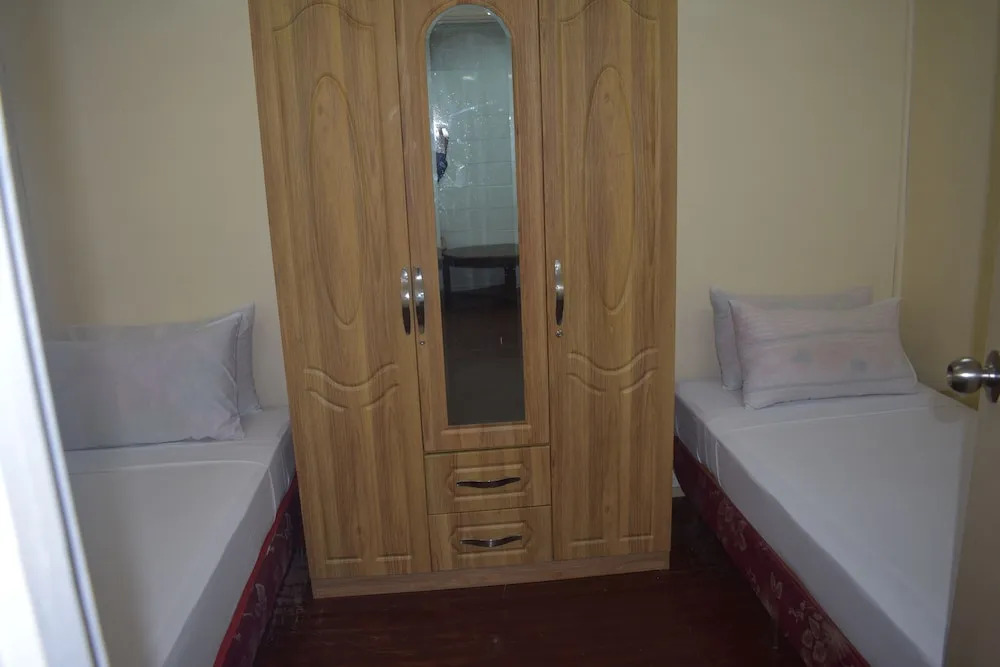 Hohola Apartments