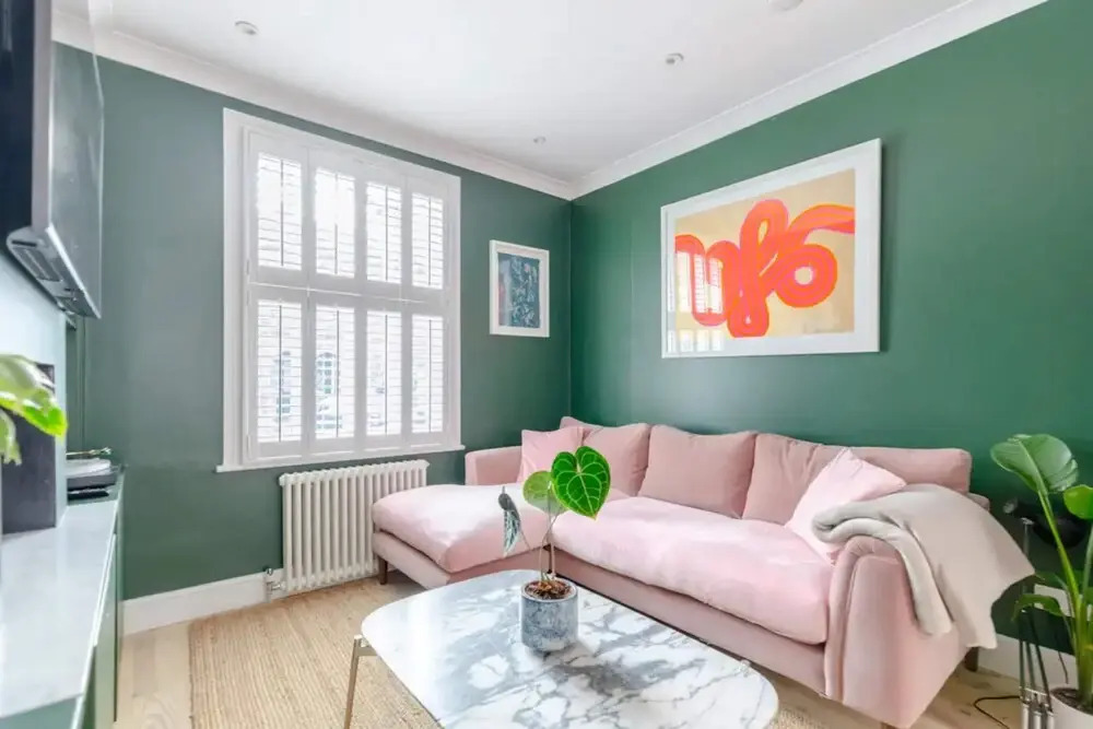 Beautifully Designed 2BD House - by Queen's Park!