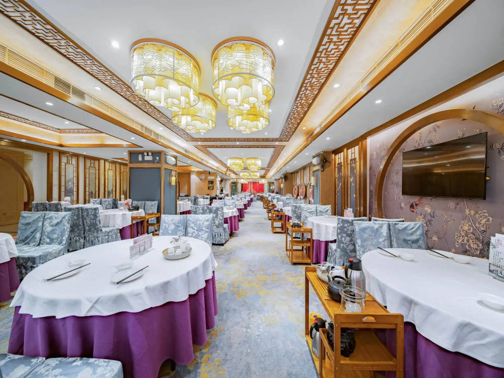 Vienna International Hotel (Guangzhou Baiyun Airport North Station Store)