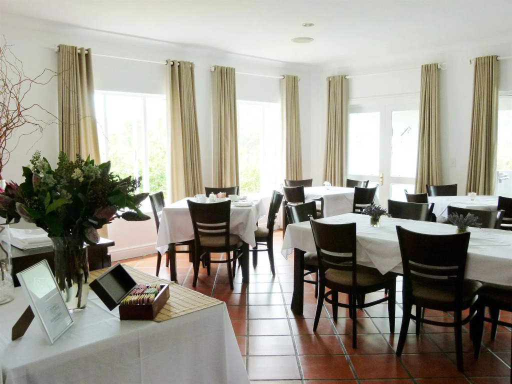 Redbourne Country Lodge- Lion Roars Hotels & Lodges