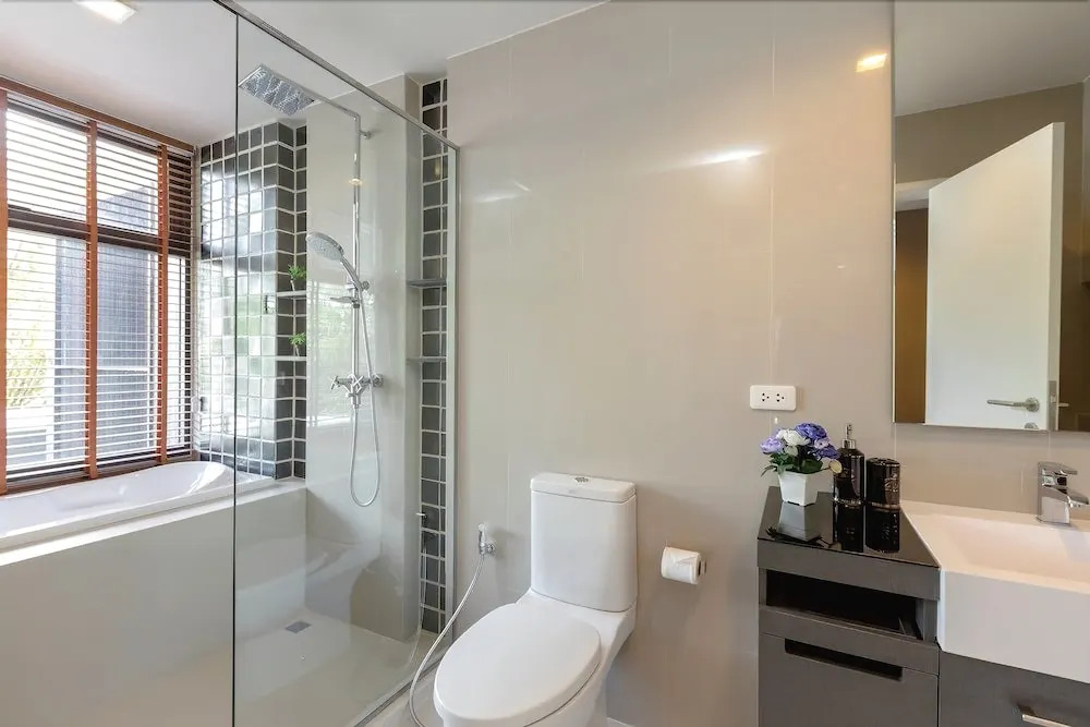 Patong Beach Luxury Condo