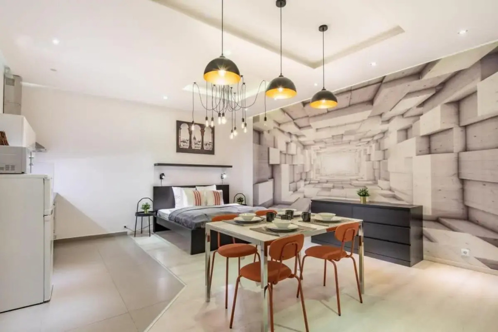 Grand Synagogue Dream Home