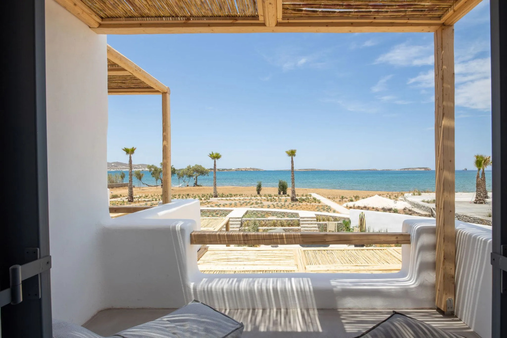 Seesoo Paros Beachfront Luxury Hideaway