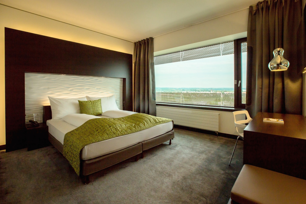 Airport Hotel Basel - Convenient & Friendly