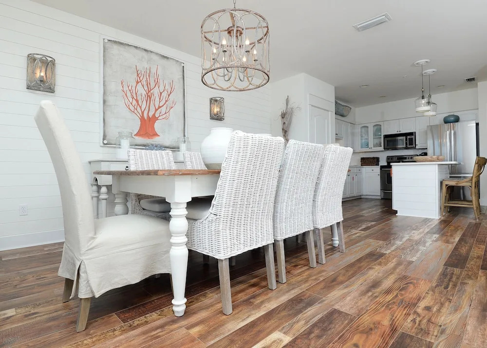 Summerwind With Ocean Views, Beach & Pool 3 Bedroom Condo