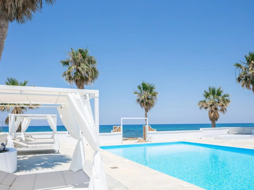 Majestic Villa in Pigianos Kampos with Private Pool