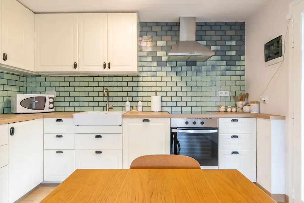Designer Luxury Two Bedroom Apartment