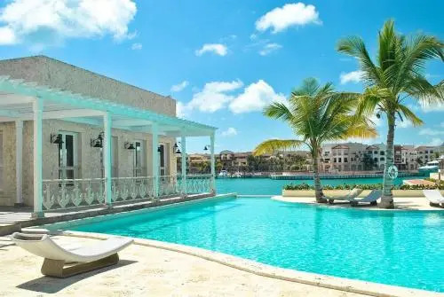 Fishing Lodge CapCana Luxury 4Diamonds