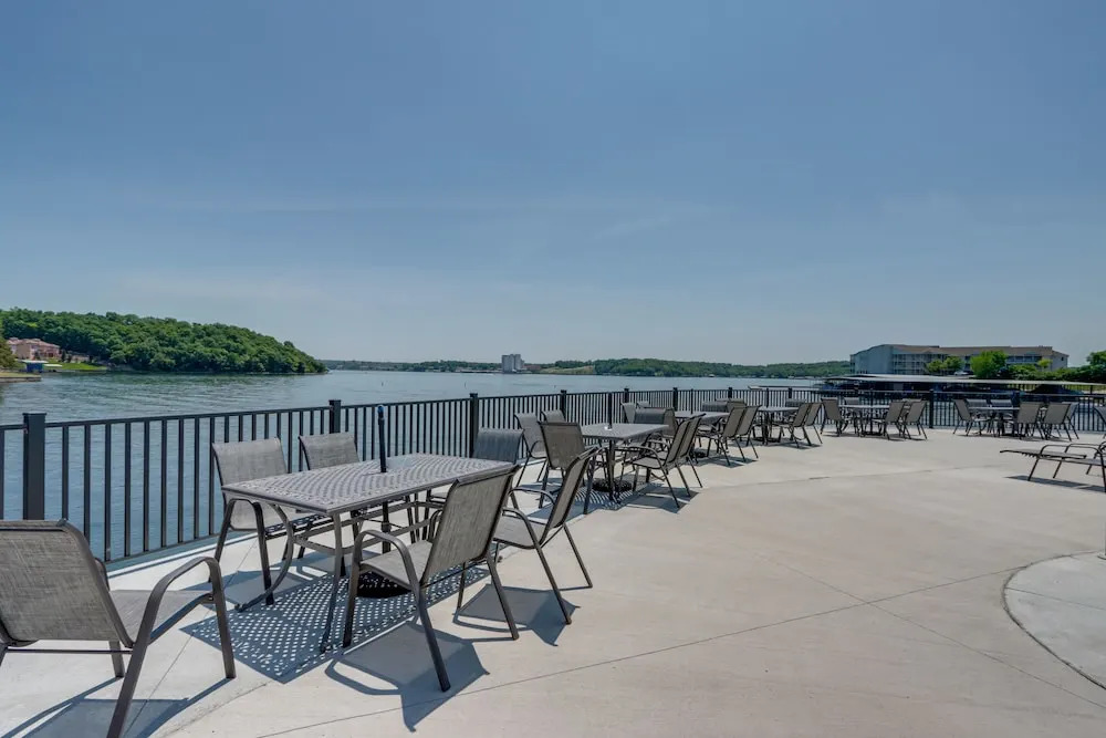 Seasonal Pool & Private Deck: Lake Ozark Getaway
