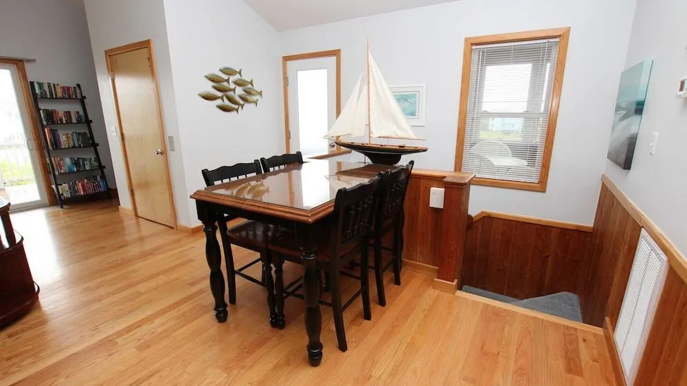 Nancy's Vineyard - 6 Br Home