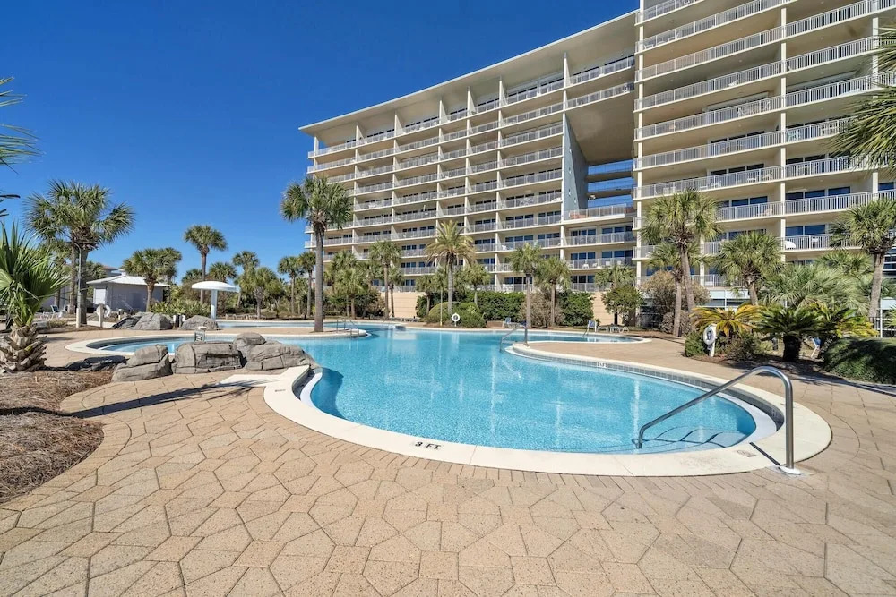 Sterling Shores 609