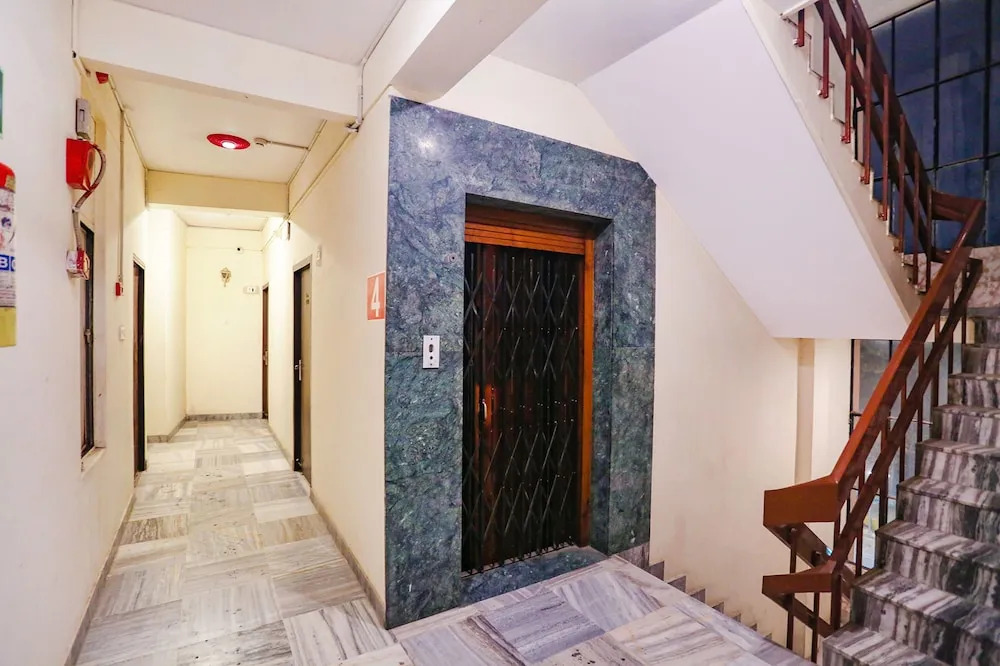 Hotel Kanha Classic by OYO Rooms