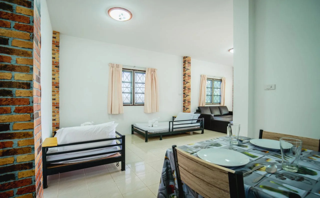 Bai Jai gardenhome