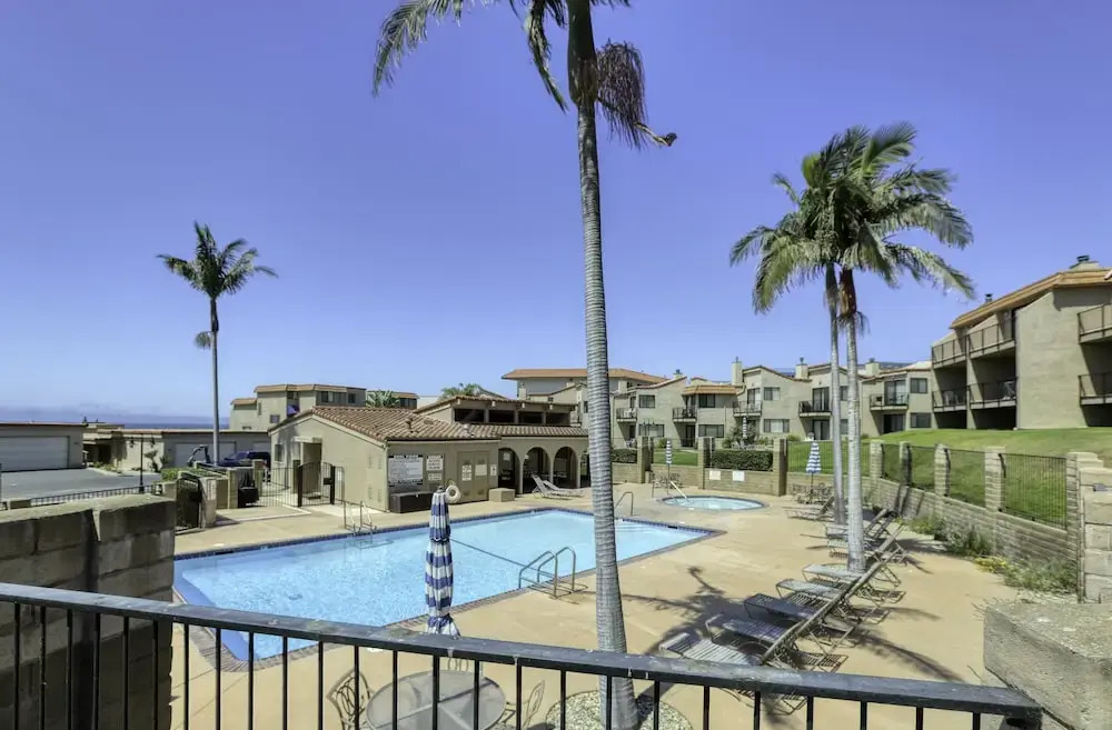 149 Pismo Shores 2 Bedroom Condo by Redawning