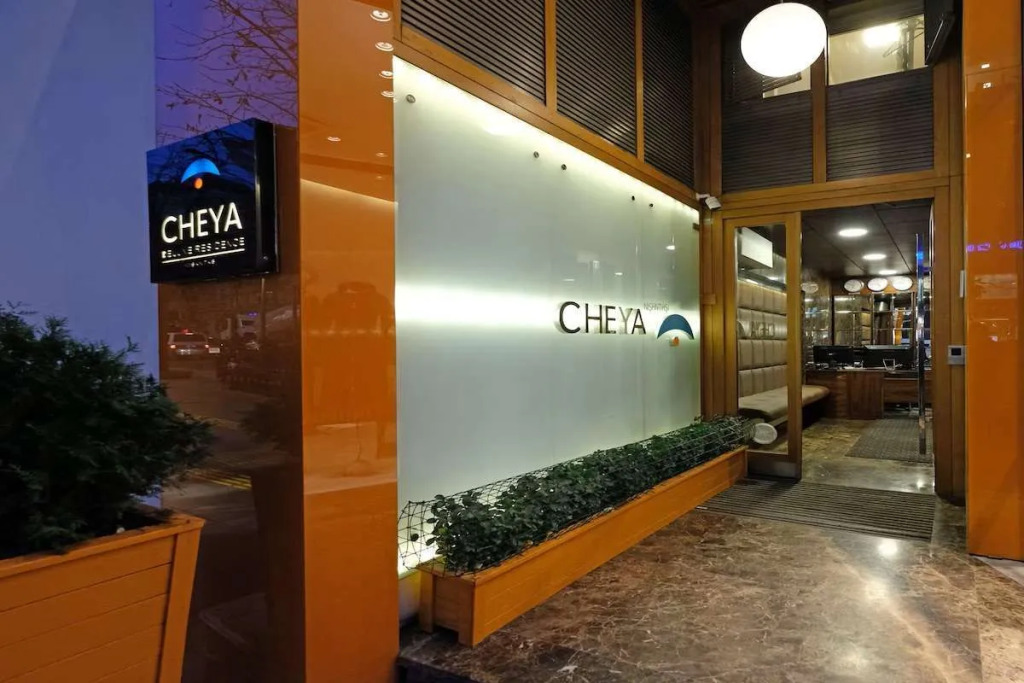 Cheya Hotels & Residences
